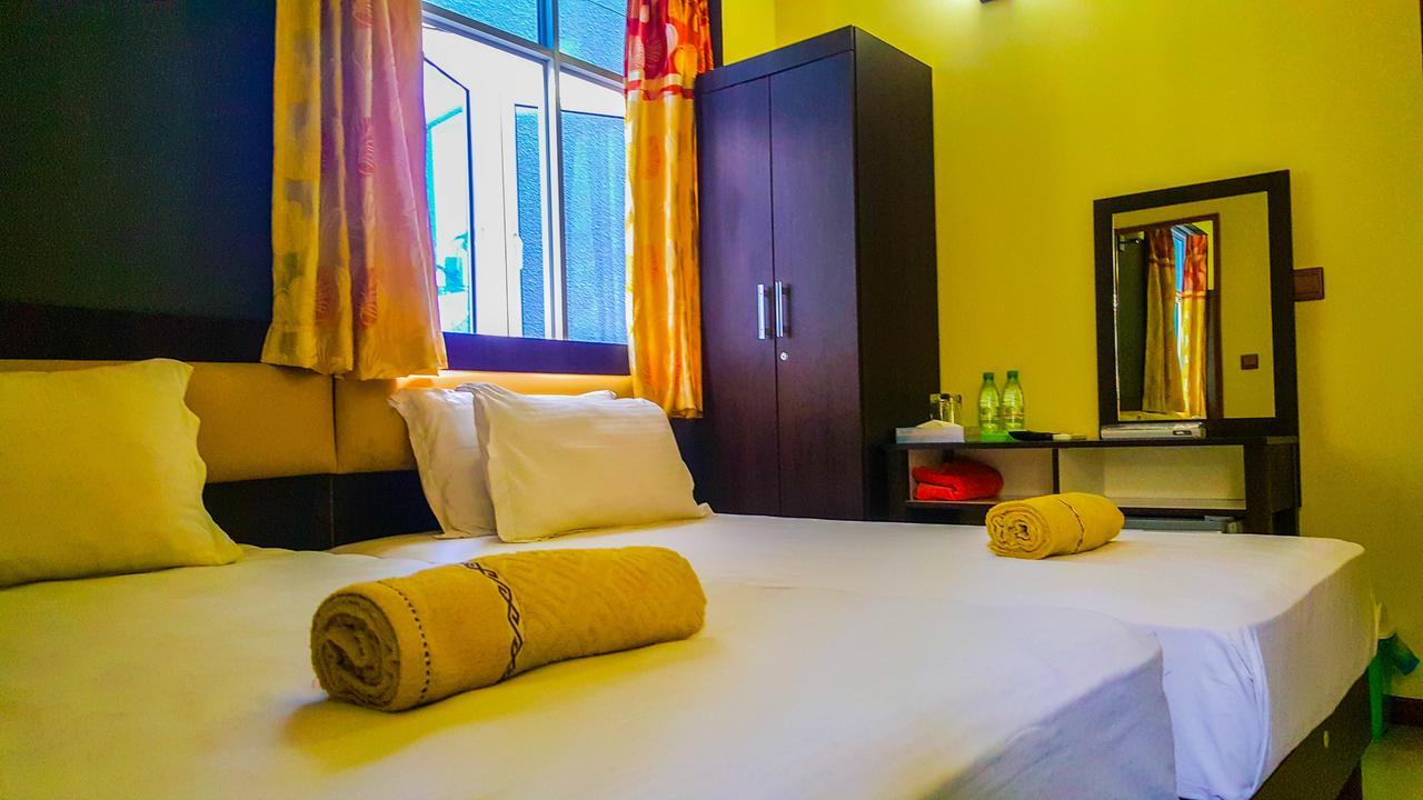 Seasunbeach Hotel Maldives Hulhumale Exterior foto