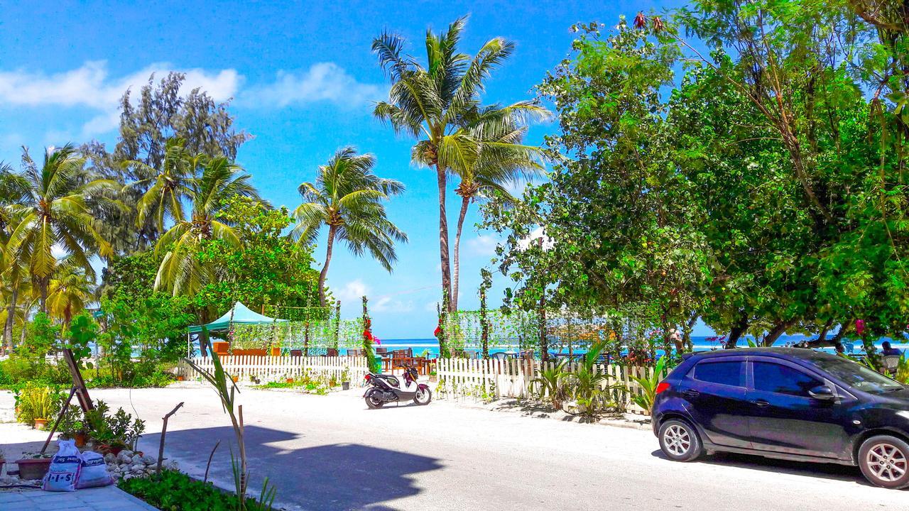 Seasunbeach Hotel Maldives Hulhumale Exterior foto